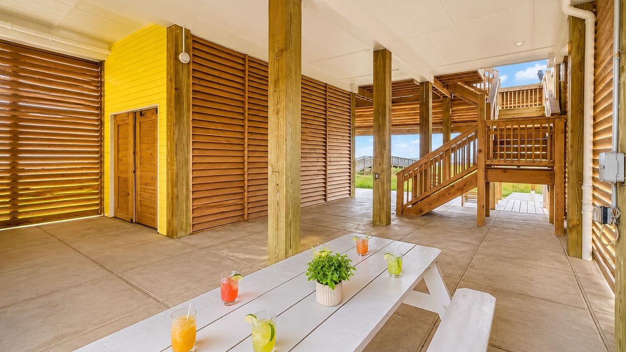 Photo of Outdoor in Miramar