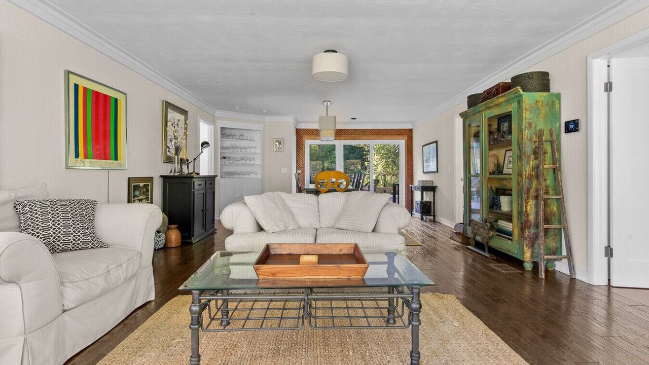 Photo of Livingroom in East Meredith