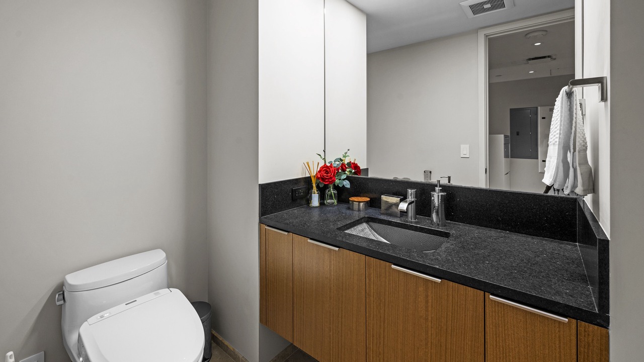 Photo of Bathroom in Ala Moana