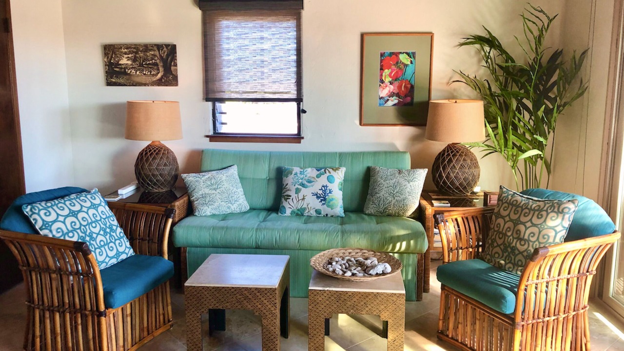 Photo of Livingroom in Punaluu