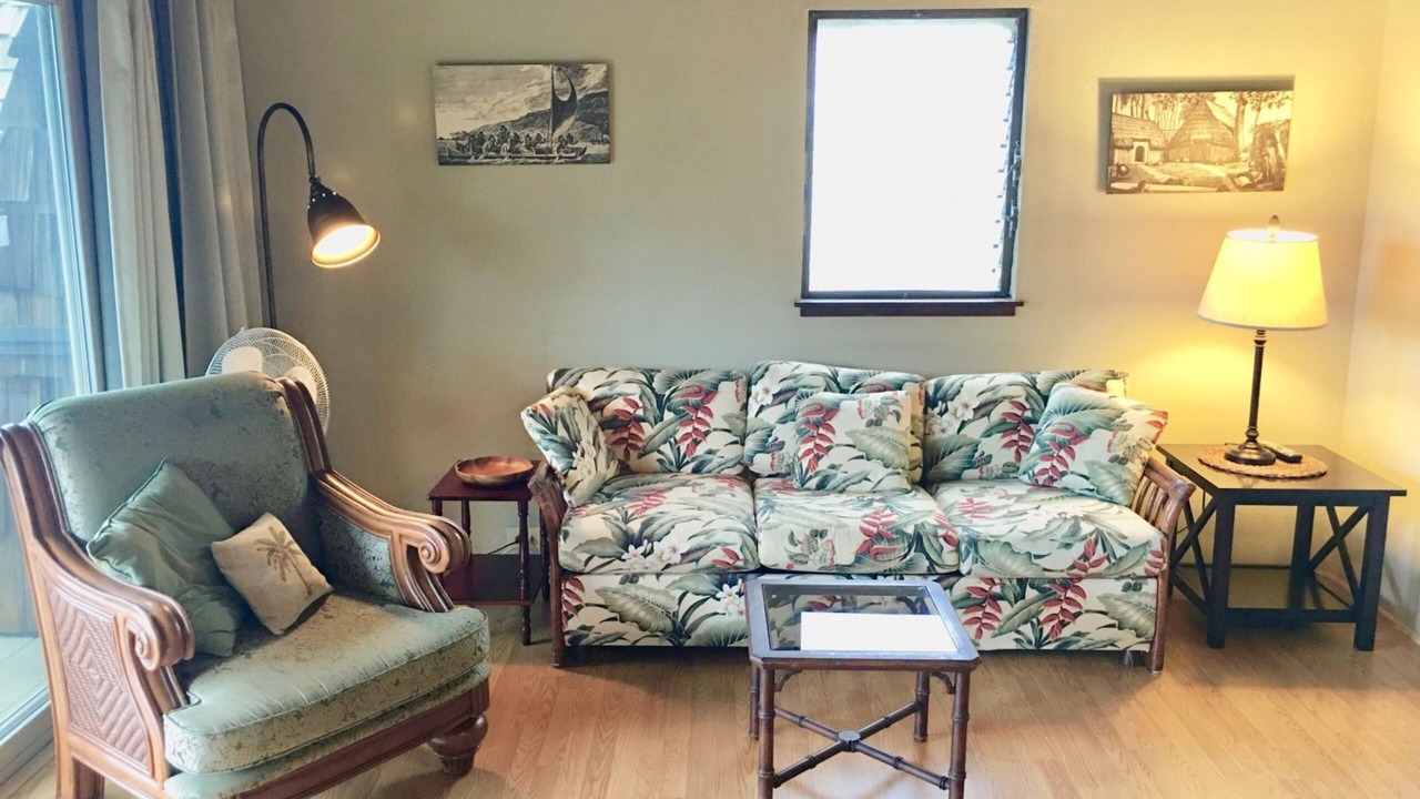 Photo of Livingroom in Punaluu