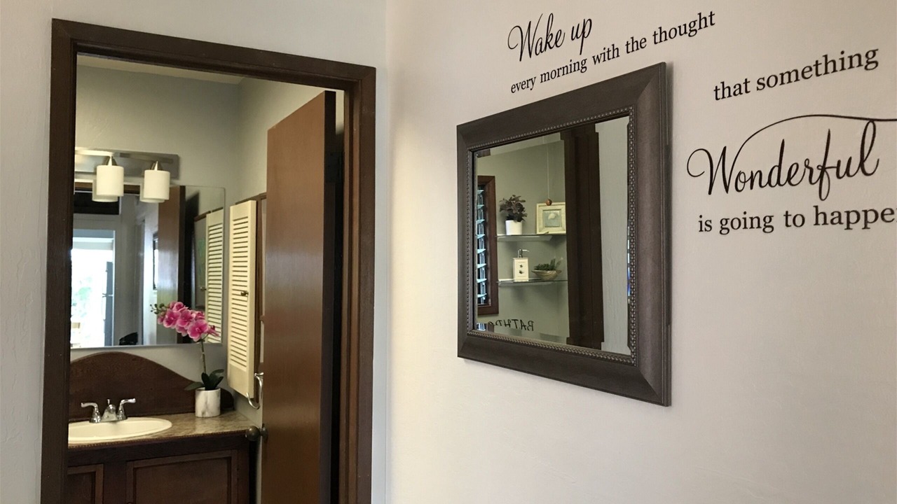 Photo of Bathroom in Punaluu