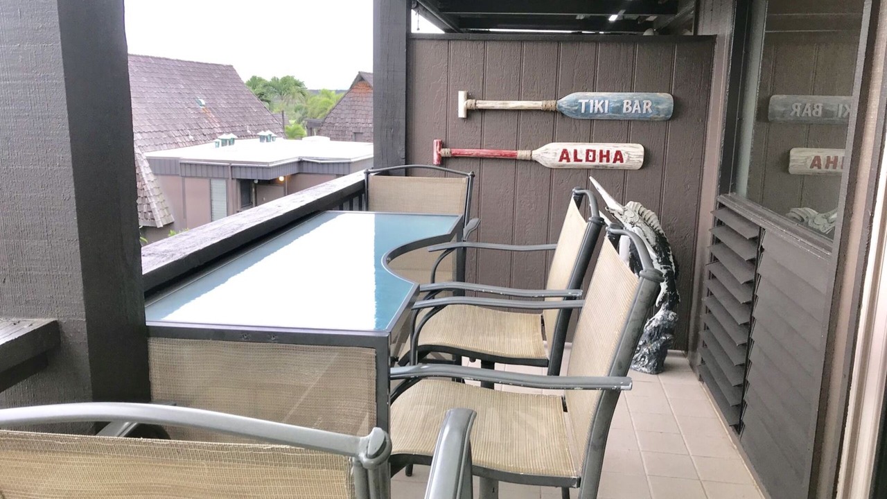 Photo of Patio Balcony in Punaluu