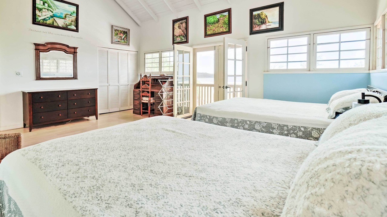 Photo of Bedroom in Maunaloa
