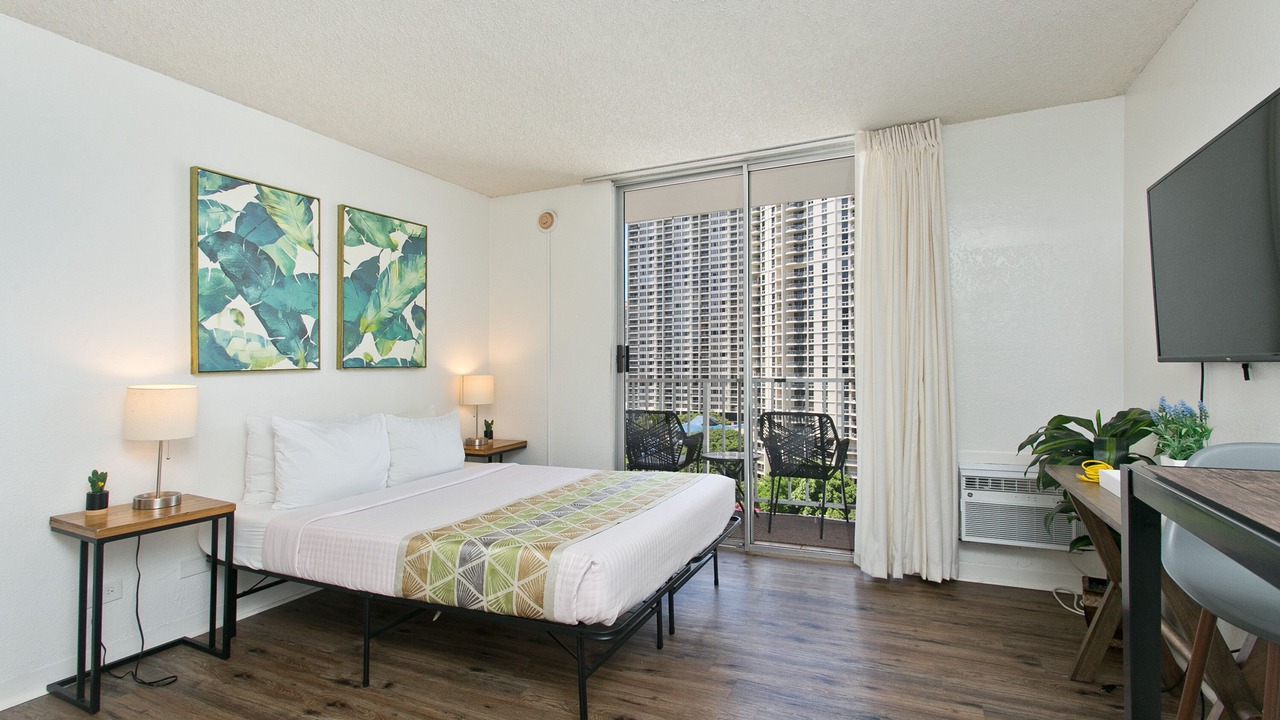 Photo of Bedroom in Ala Moana