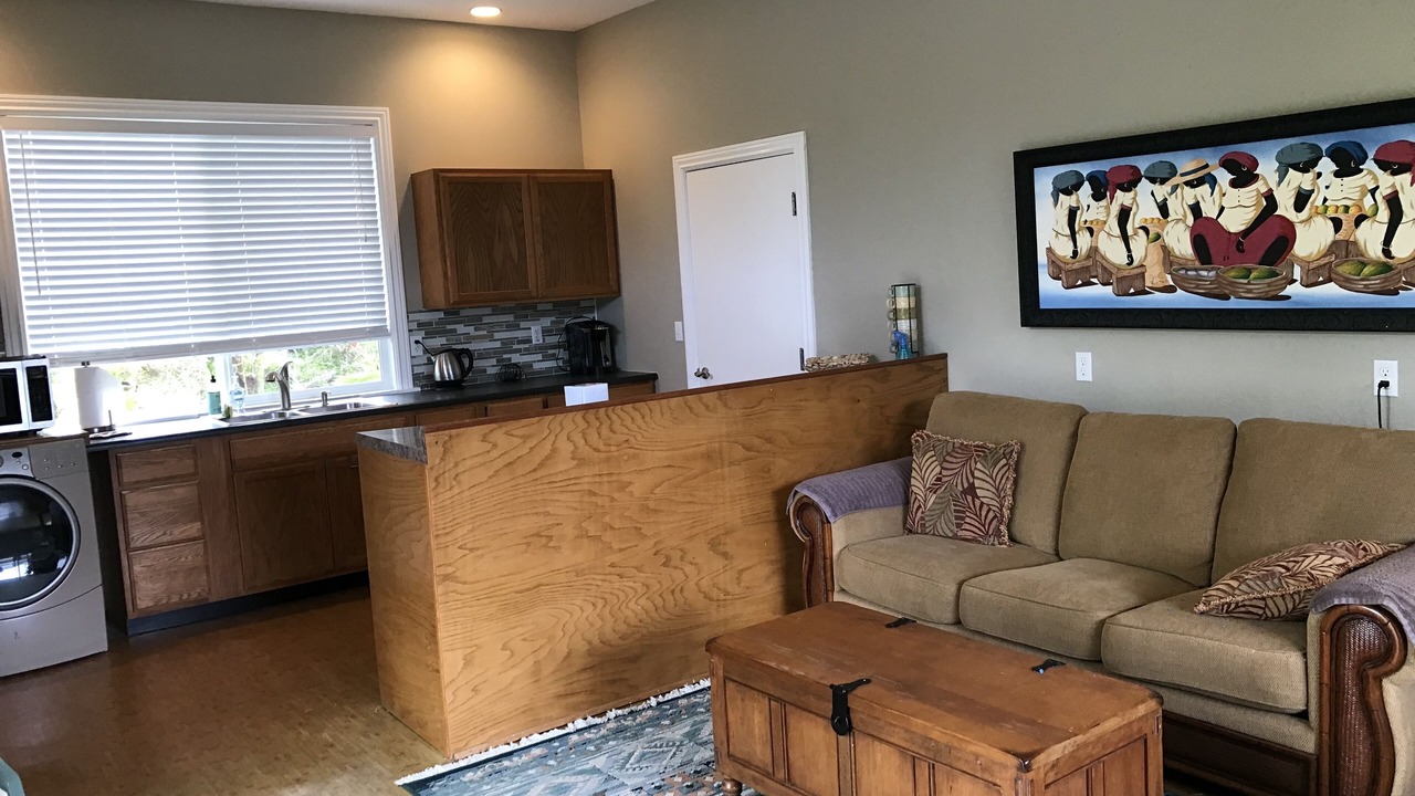 Photo of Livingroom in Honomu