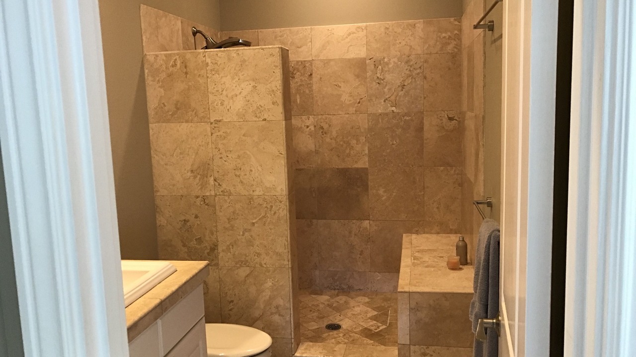 Photo of Bathroom in Honomu