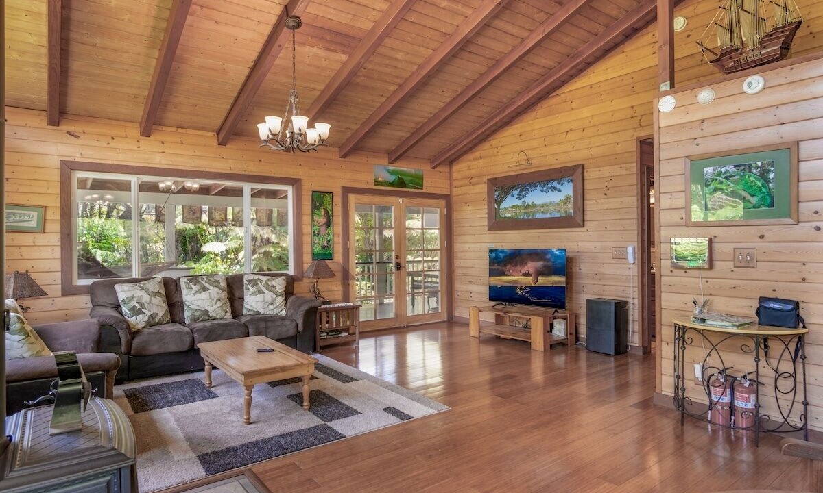 Photo of Livingroom in Volcano