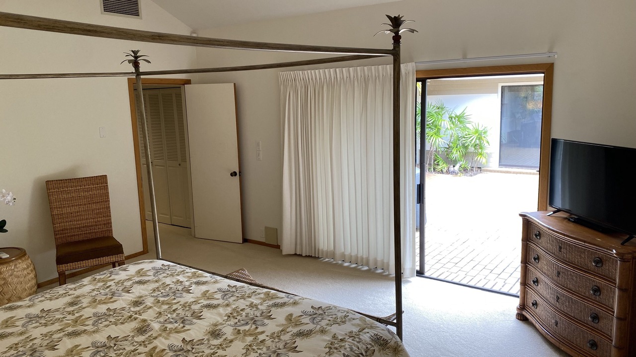 Photo of Bedroom in Kahala