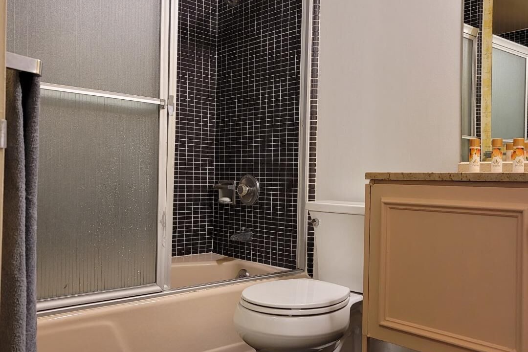 Photo of Bathroom in Kahala