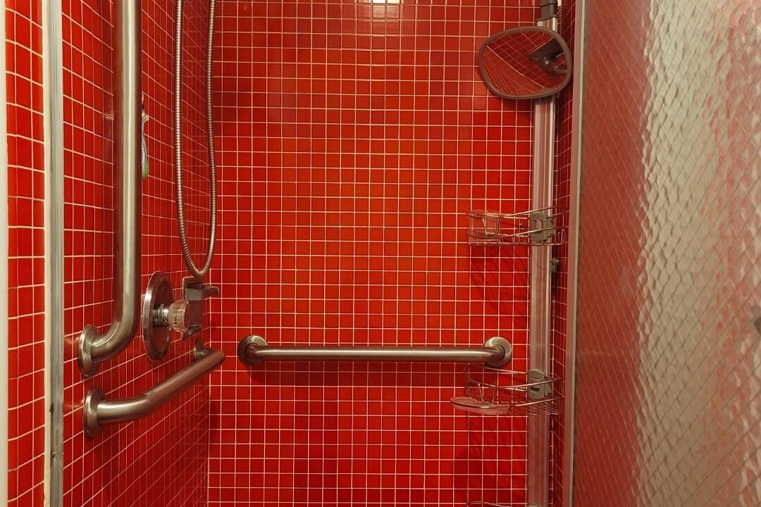 Photo of Bathroom in Kahala