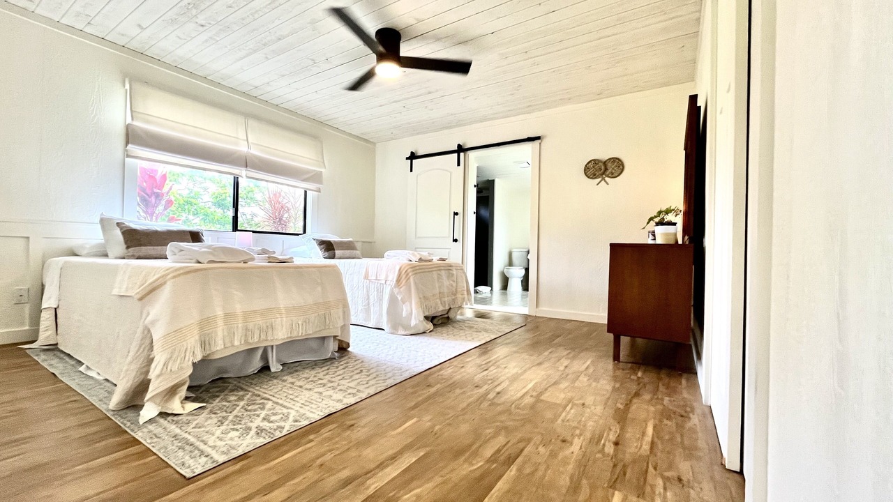 Photo of Bedroom in Kapaau