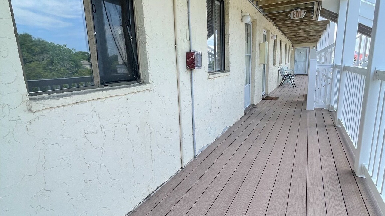 Photo of Outdoor in Caine Woods