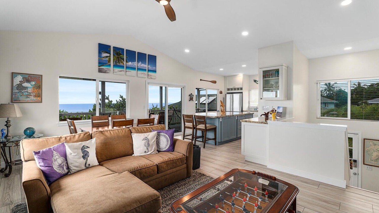 Photo of Livingroom in Kona Palisades