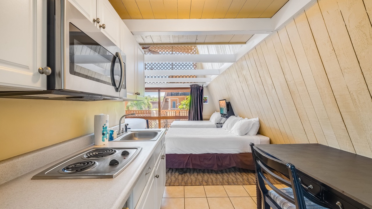 Photo of Kitchen in Kaunakakai