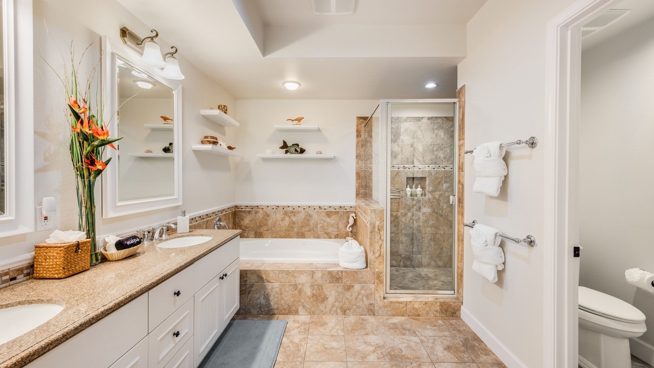 Photo of Bathroom in Kulalani