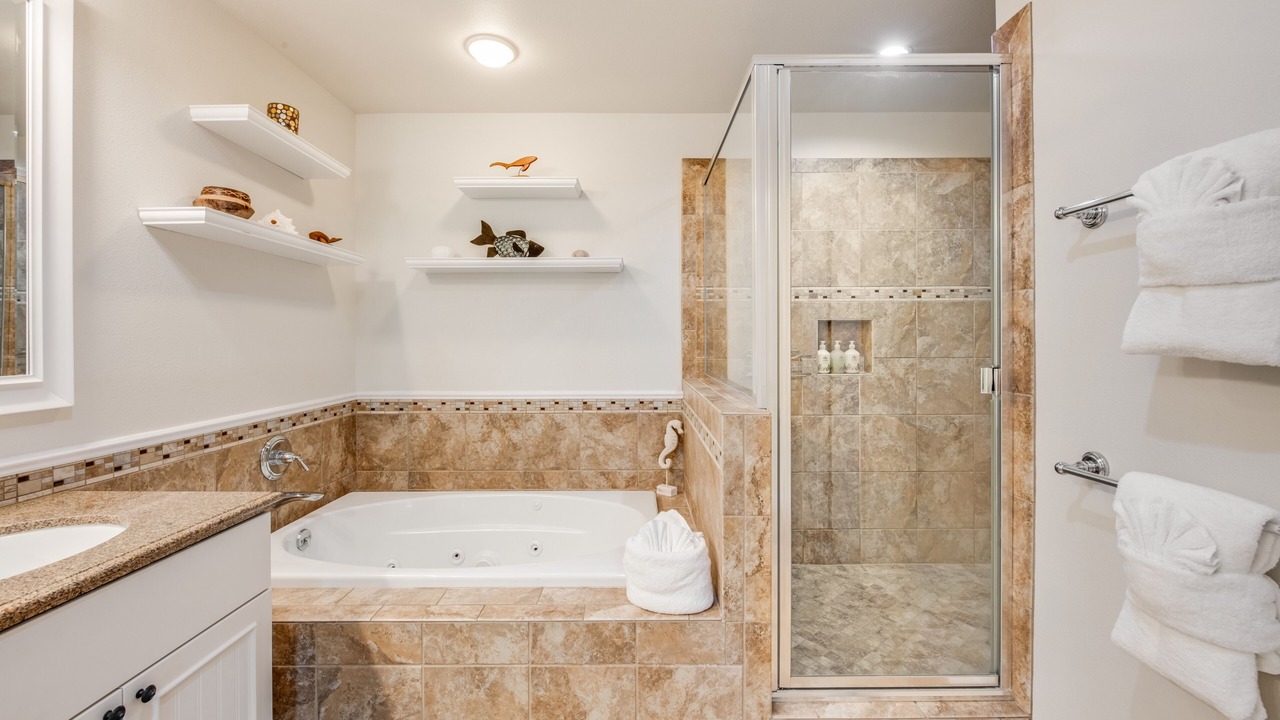 Photo of Bathroom in Kulalani