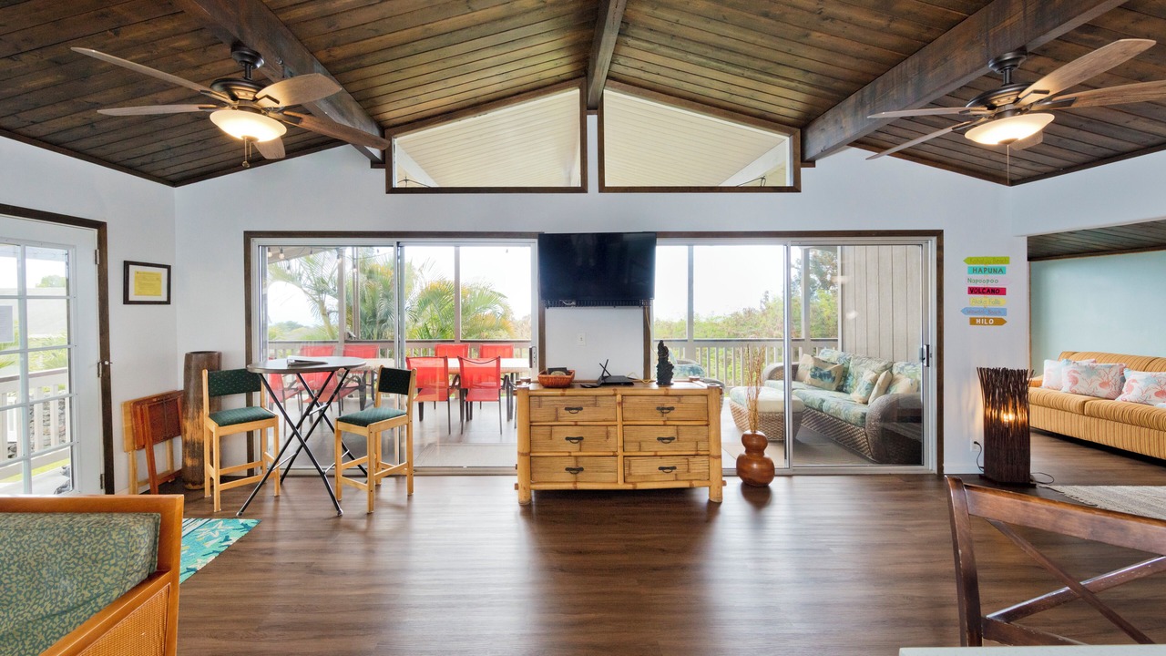 Photo of Livingroom in Kona Palisades