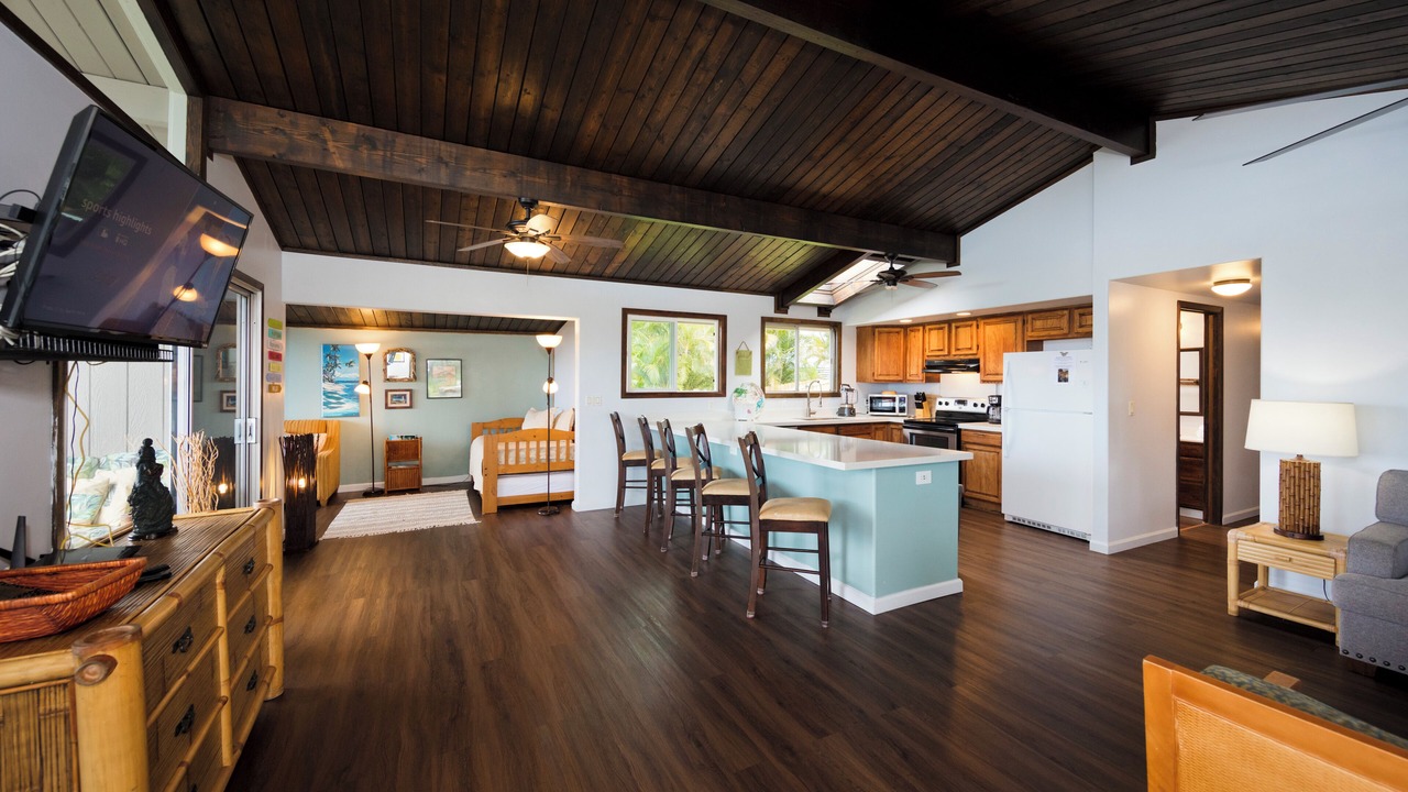Photo of Bedroom in Kona Palisades