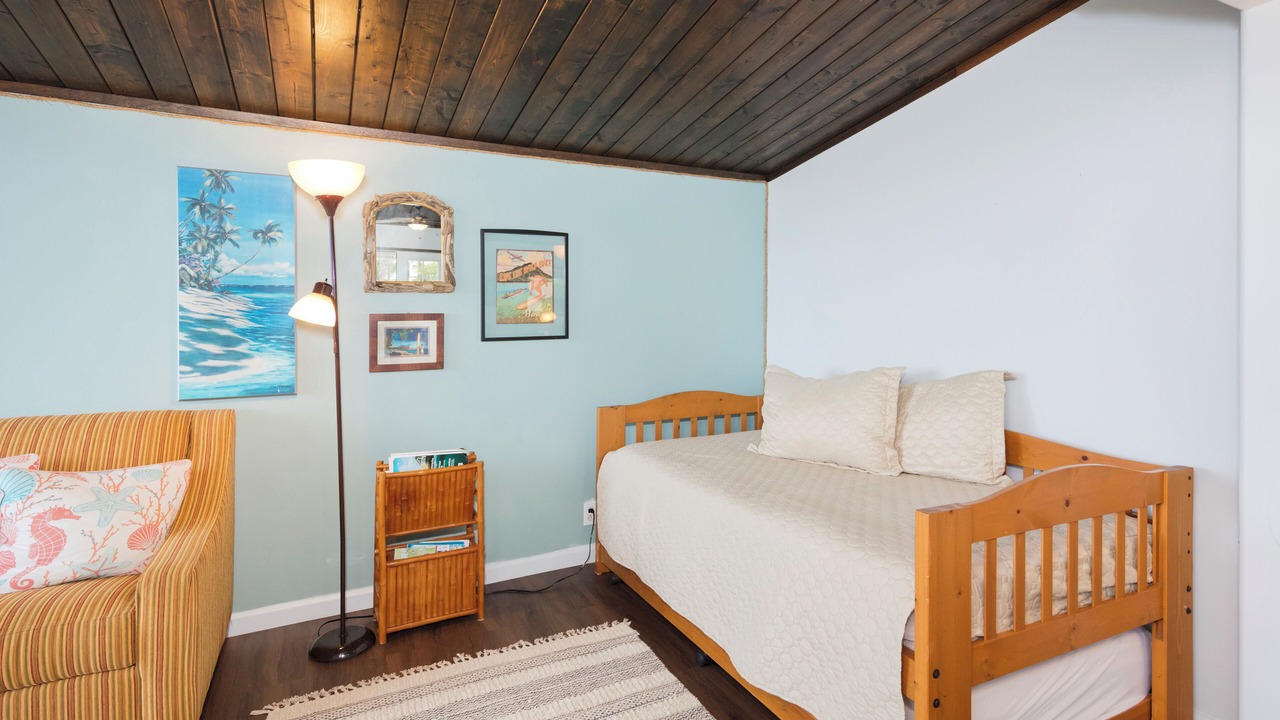 Photo of Bedroom in Kona Palisades