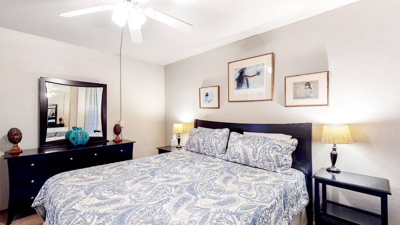 Photo of Bedroom in Maalaea