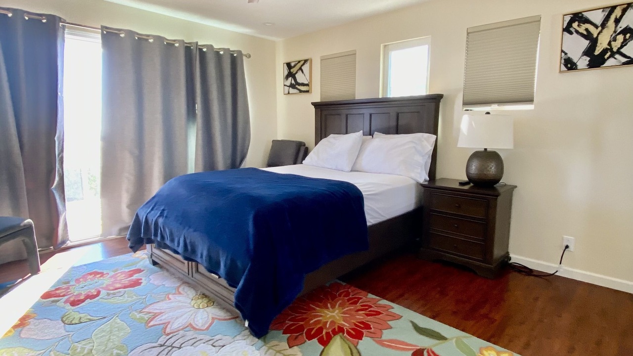 Photo of Bedroom in Kahala