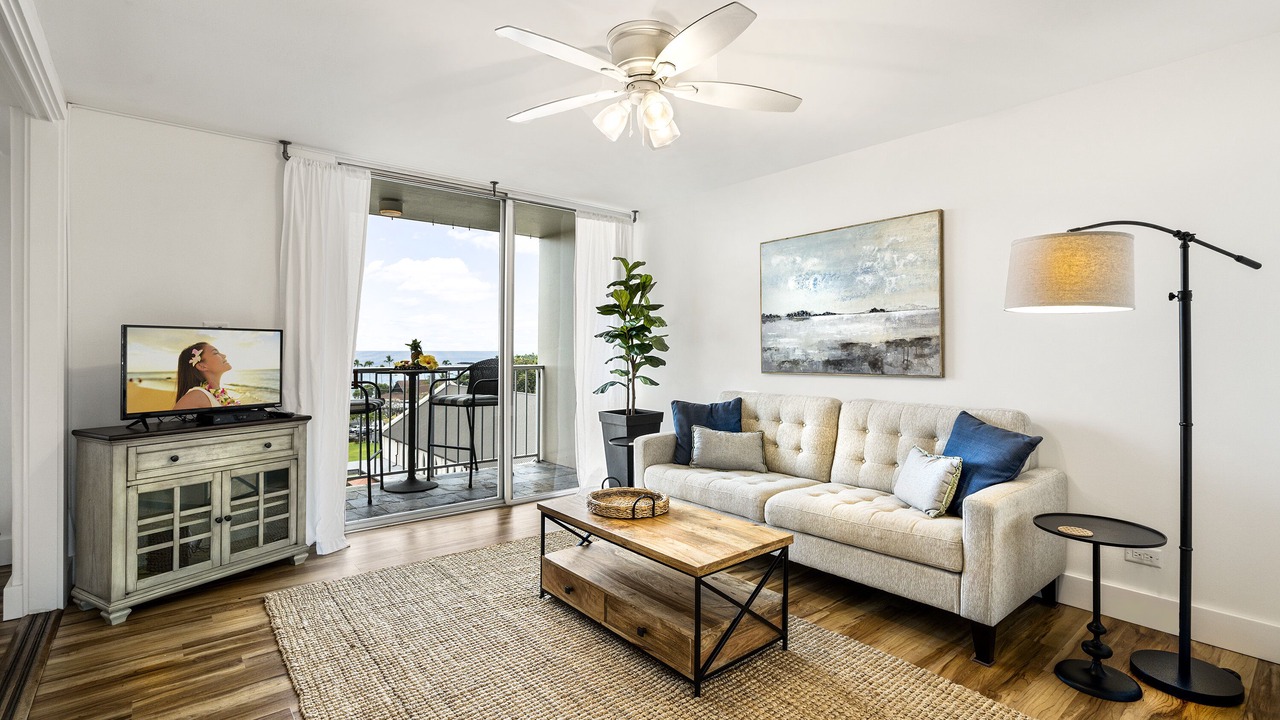 Photo of Livingroom in Historic Kailua Village
