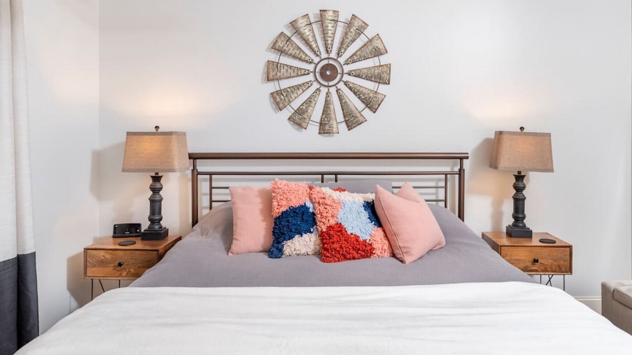 Photo of Bedroom in Townsend