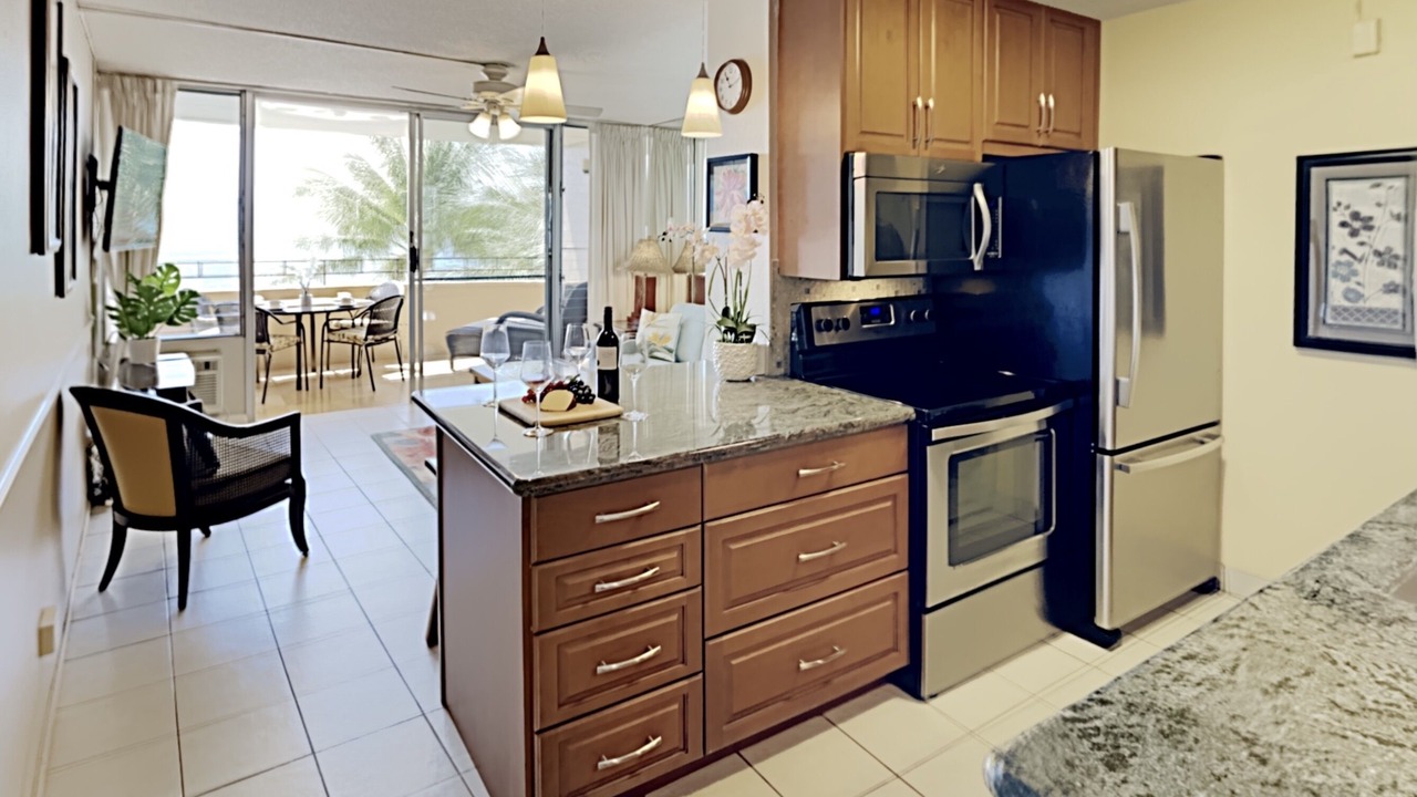 Photo of Bedroom in Maalaea