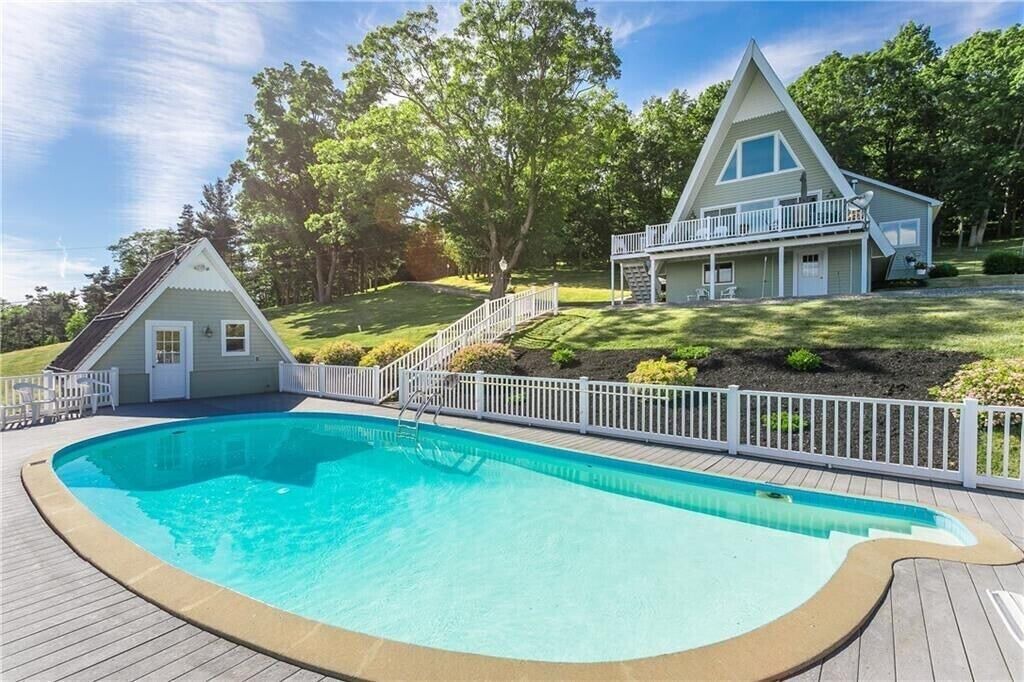 Photo of Outdoor in Bristol Hills