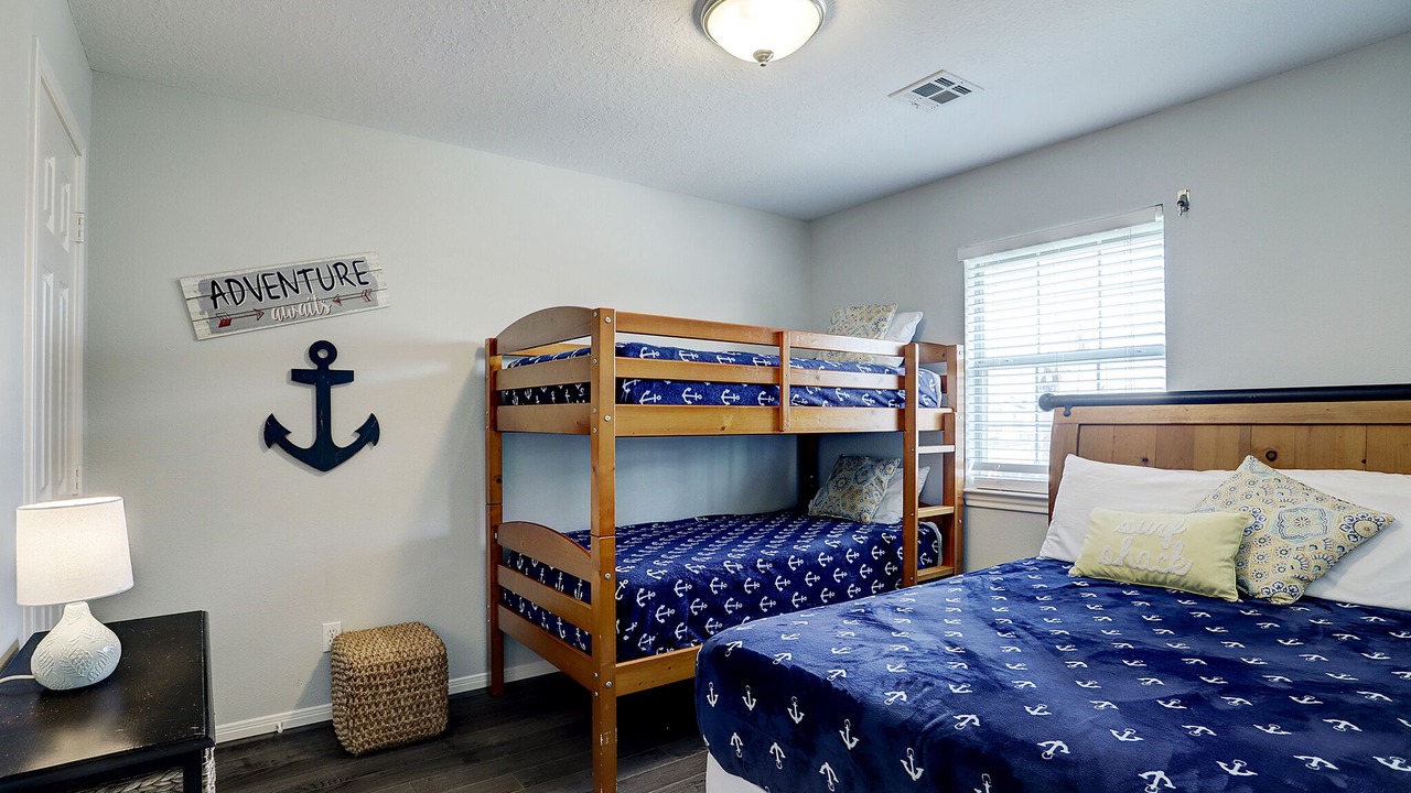 Photo of Bedroom in Jamaica Beach