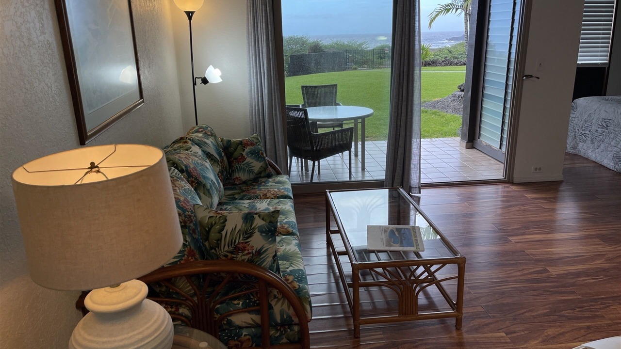 Photo of Livingroom in Punaluu