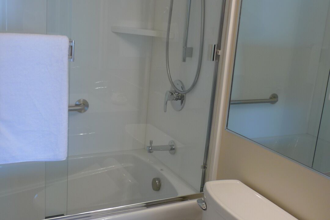 Photo of Bathroom in Waikiki