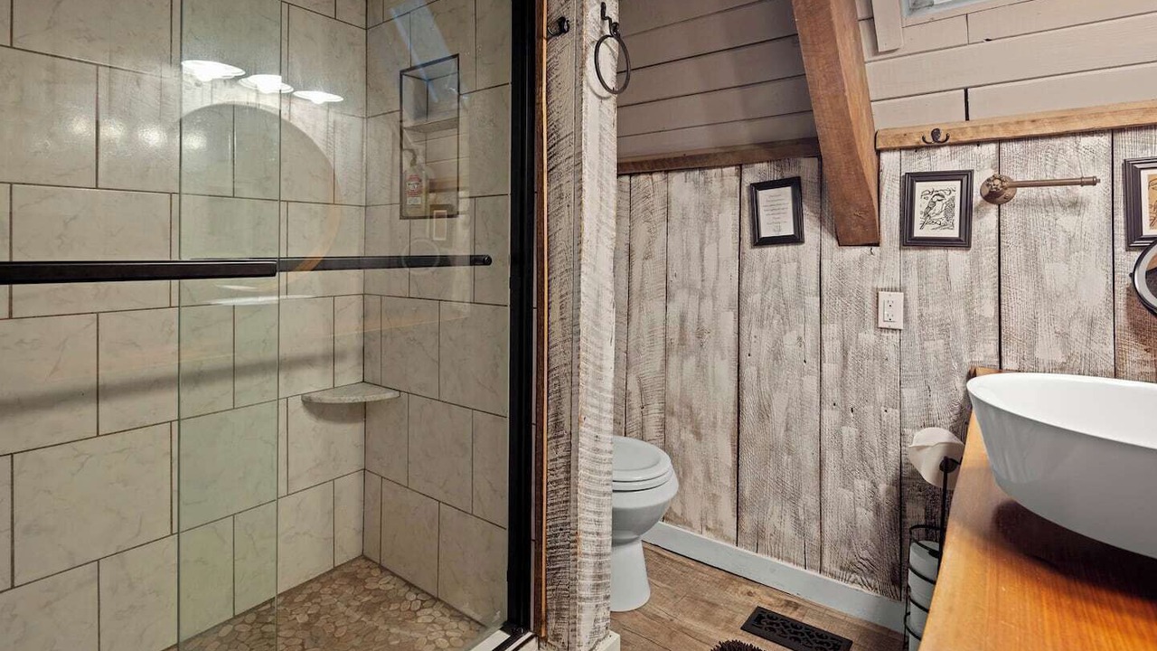 Photo of Bathroom in Wolf Laurel