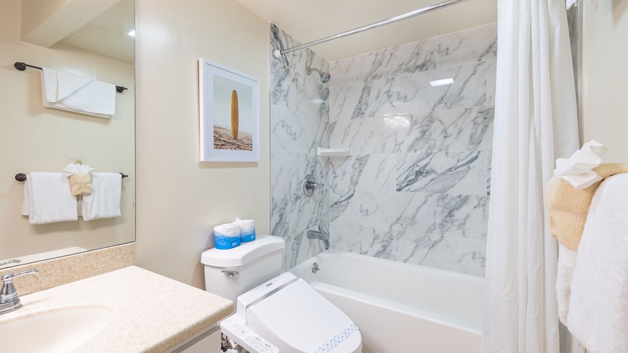 Photo of Bathroom in Western Honolulu