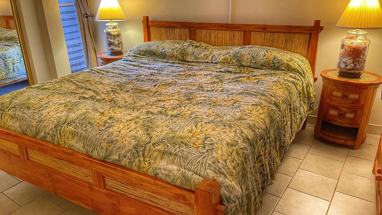 Photo of Bedroom in Maalaea