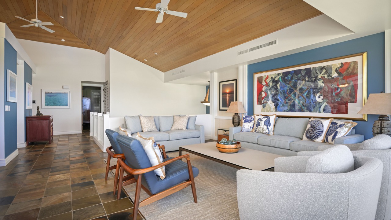 Photo of Livingroom in Kaupulehu