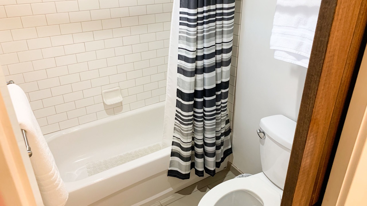 Photo of Bathroom in Lockeland Springs