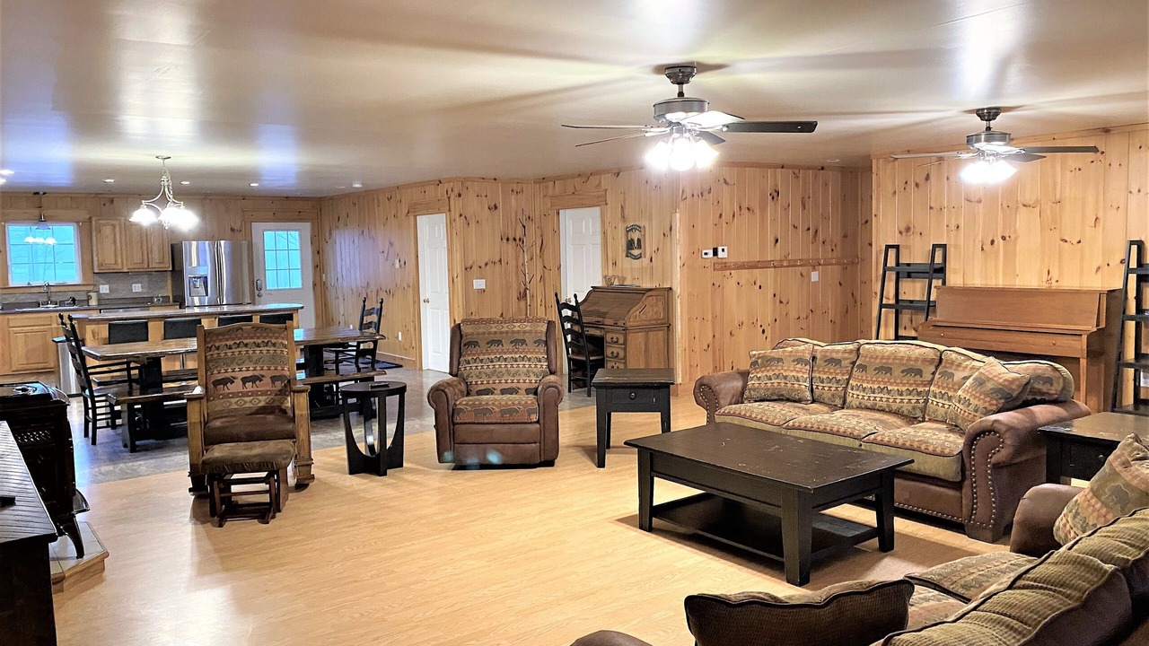 Photo of Livingroom in Abbot