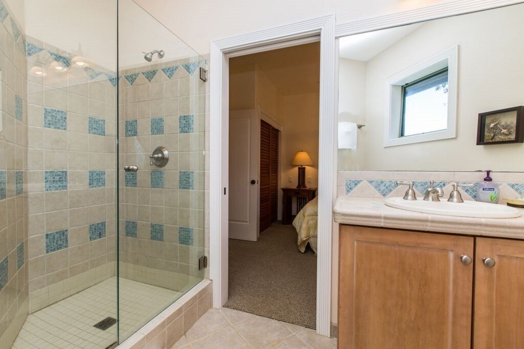 Photo of Bathroom in Princeville