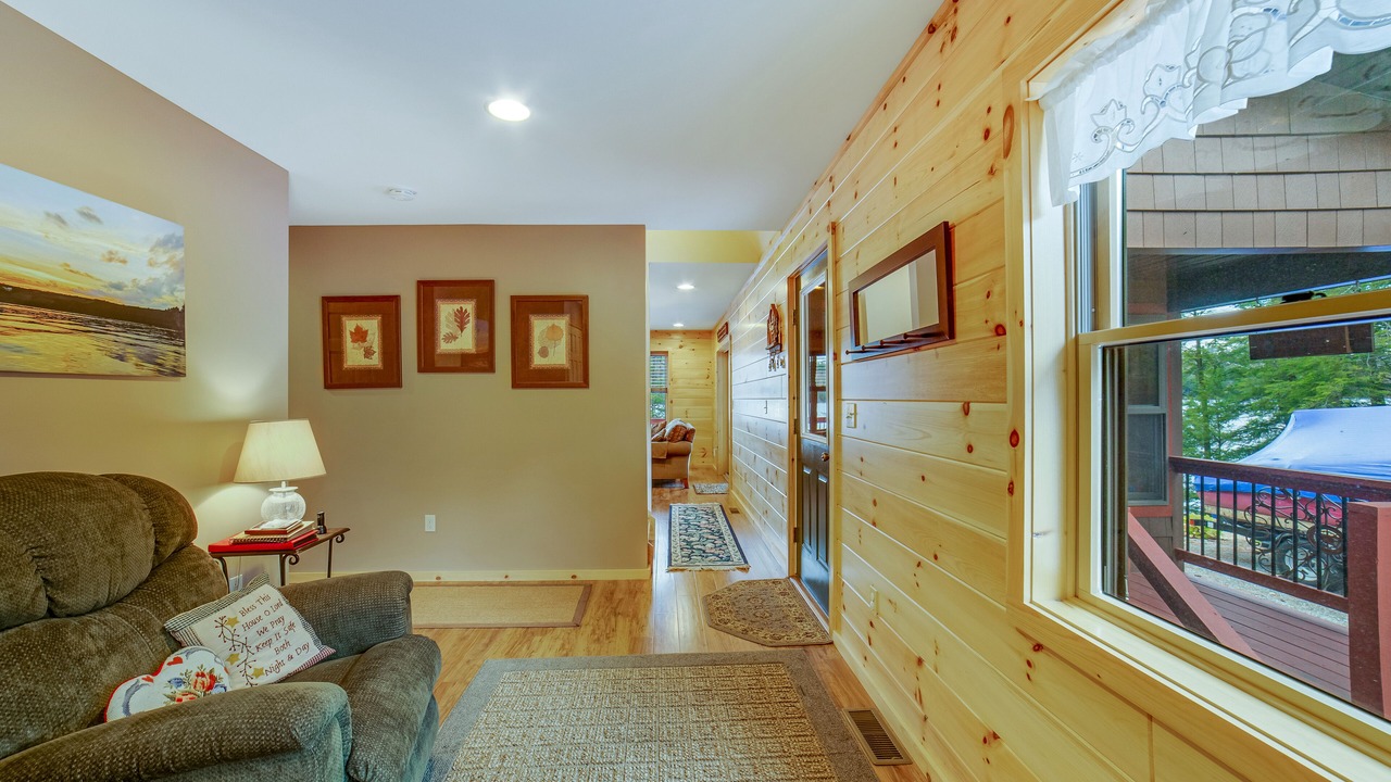 Photo of Livingroom in Chestertown