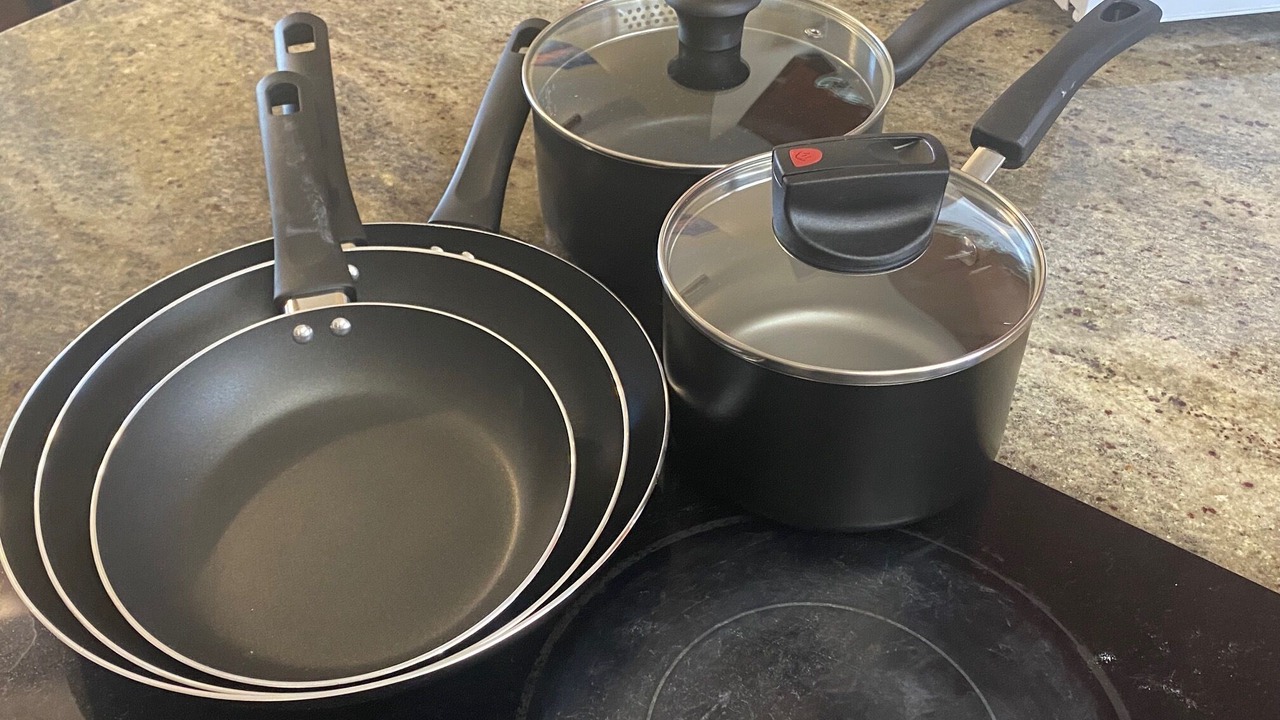 Photo of Kitchen in McCully - Moiliili