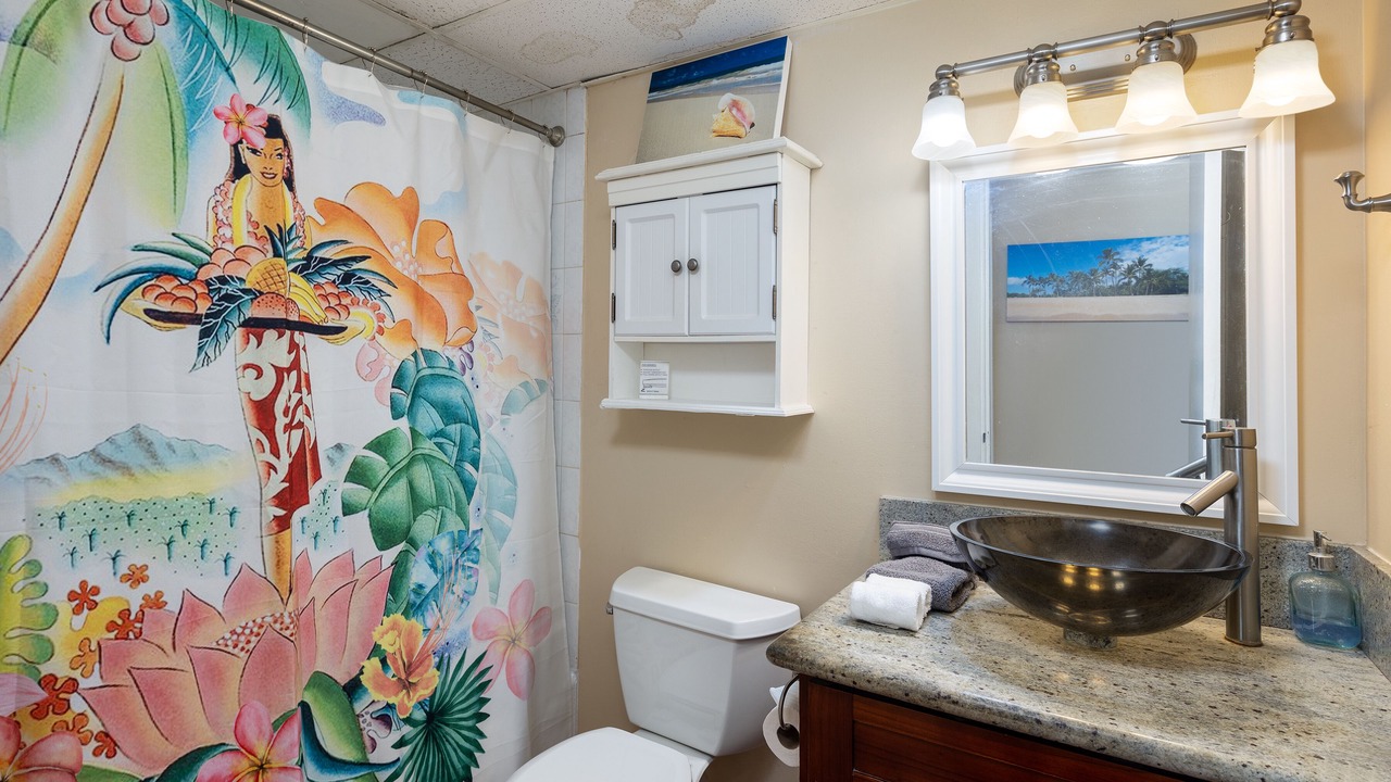 Photo of Bathroom in McCully - Moiliili