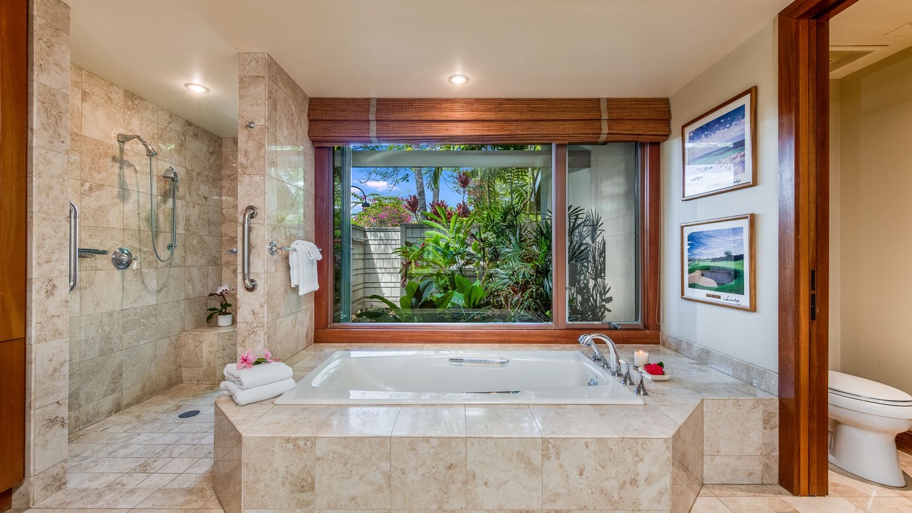 Photo of Bathroom in Kaupulehu