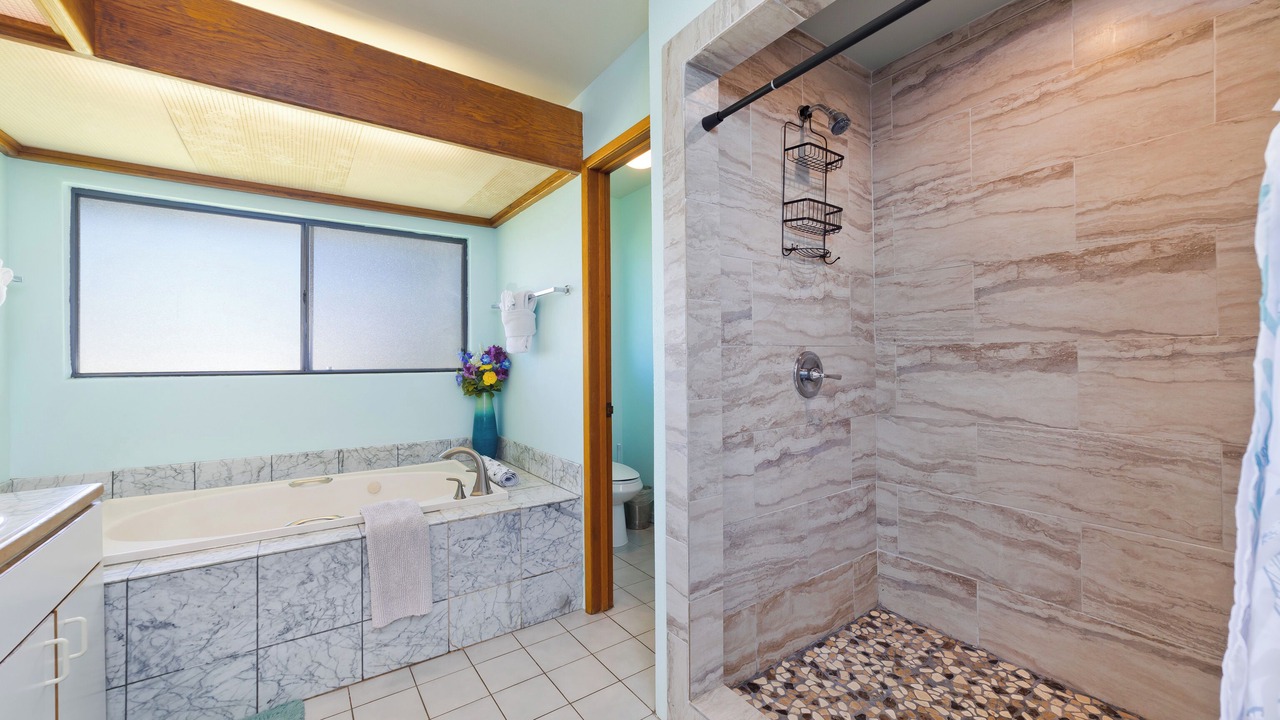 Photo of Bathroom in Waikoloa