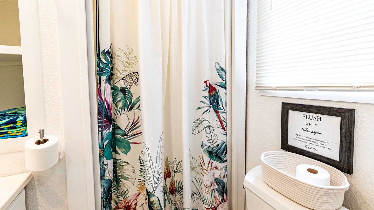 Photo of Bathroom in Kapoho