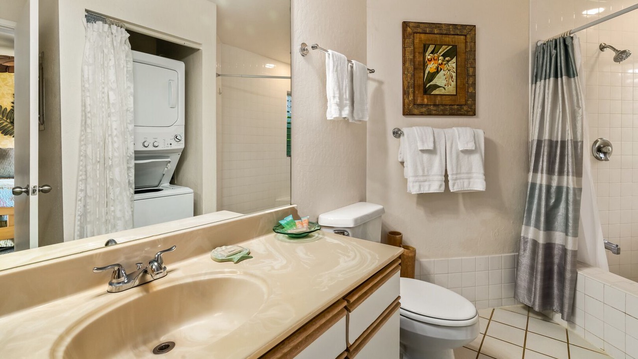 Photo of Bathroom in Princeville