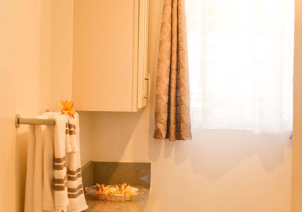 Photo of Bathroom in Western Honolulu