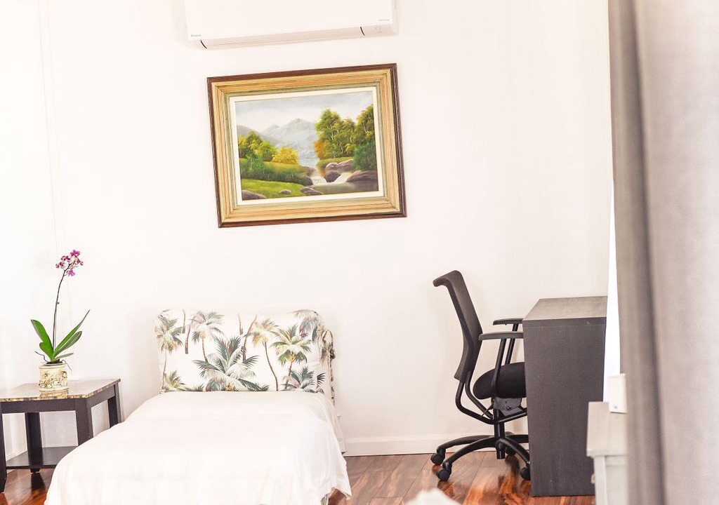 Photo of Bedroom in Western Honolulu