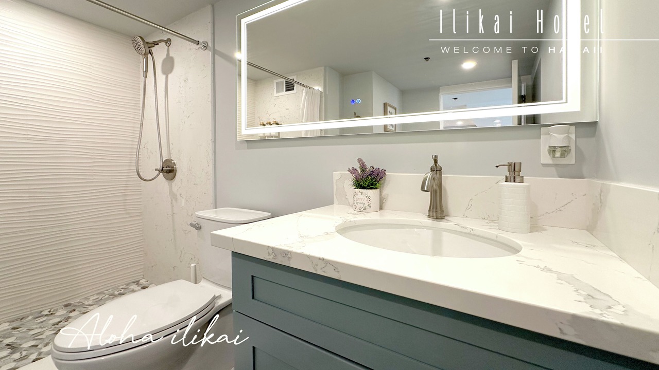 Photo of Bathroom in Waikiki